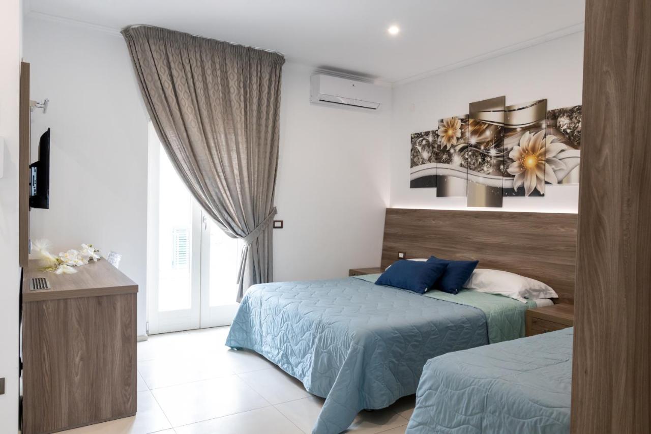 Mary VI Rooms 佩斯基奇 外观 照片